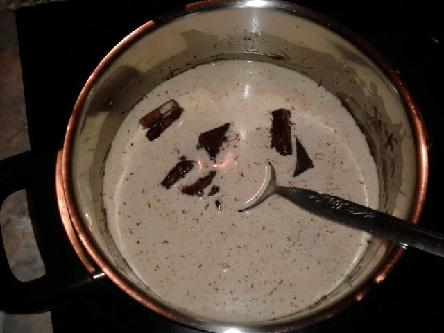 Rezept: MOHNKUCHEN mit SAHNE-SCHMAND und SCHOKOLADENÜBERZUG Bild Nr. 8 MOHNKUCHEN mit SAHNE-SCHMAND und SCHOKOLADENÜBERZUG - Rezept - Bild Nr. 8