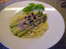 Pasta mit grünen Spargel und Thunfisch - Rezept