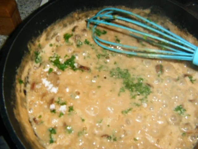 Rezept: Spargel mit Pilzrahm Bild Nr. 8 Spargel mit Pilzrahm - Rezept - Bild Nr. 8