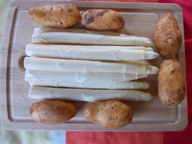 Rezept: Thunfischsteak mit Spargel Bild Nr. 5 Thunfischsteak mit Spargel - Rezept - Bild Nr. 5