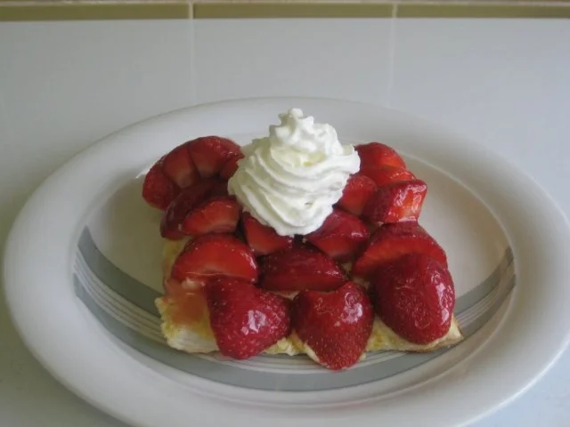 Erdbeerschnitten beschwipst - Rezept - Bild Nr. 2