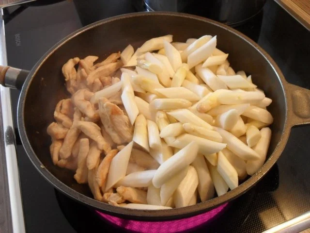 Spargel-Nudeln-Hähnchenfilet Pfanne - Rezept - Bild Nr. 11