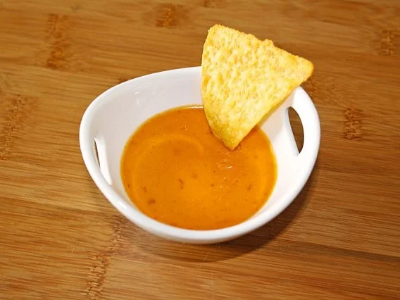 Rezept: Scharfer Käsedip Scharfer Käsedip - Rezept