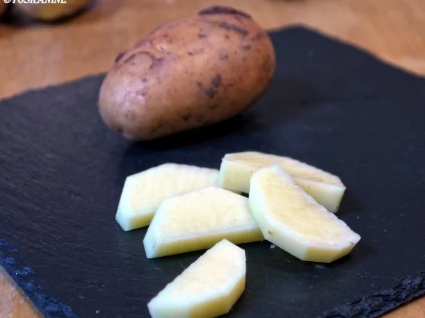 Kartoffel-Spargel-Pfanne mit Kürbiskern-Bouletten - Rezept - Bild Nr. 2