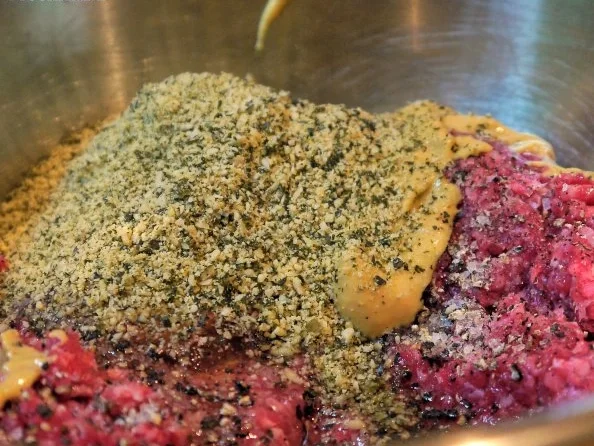 Kartoffel-Spargel-Pfanne mit Kürbiskern-Bouletten - Rezept - Bild Nr. 7