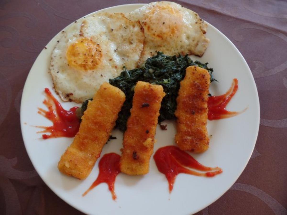 Fischstäbchen mit selbstgemachten Spinat und gebratene Eier - Rezept
Durch Sheeva1960