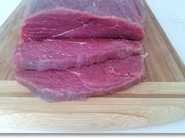 Rezept: Rinderschnitzel mit Kräuter Sauce und Wellenschnitt Pommes dazu Bild Nr. 4 Rinderschnitzel mit Kräuter Sauce und Wellenschnitt Pommes dazu - Rezept - Bild Nr. 4