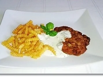 Rezept: Rinderschnitzel mit Kräuter Sauce und Wellenschnitt Pommes dazu Bild Nr. 19 Rinderschnitzel mit Kräuter Sauce und Wellenschnitt Pommes dazu - Rezept - Bild Nr. 19