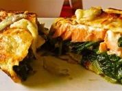 Pfannkuchen mit Lachs und Mangold - Rezept