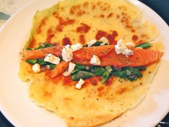 Pfannkuchen mit Lachs und Mangold - Rezept - Bild Nr. 4