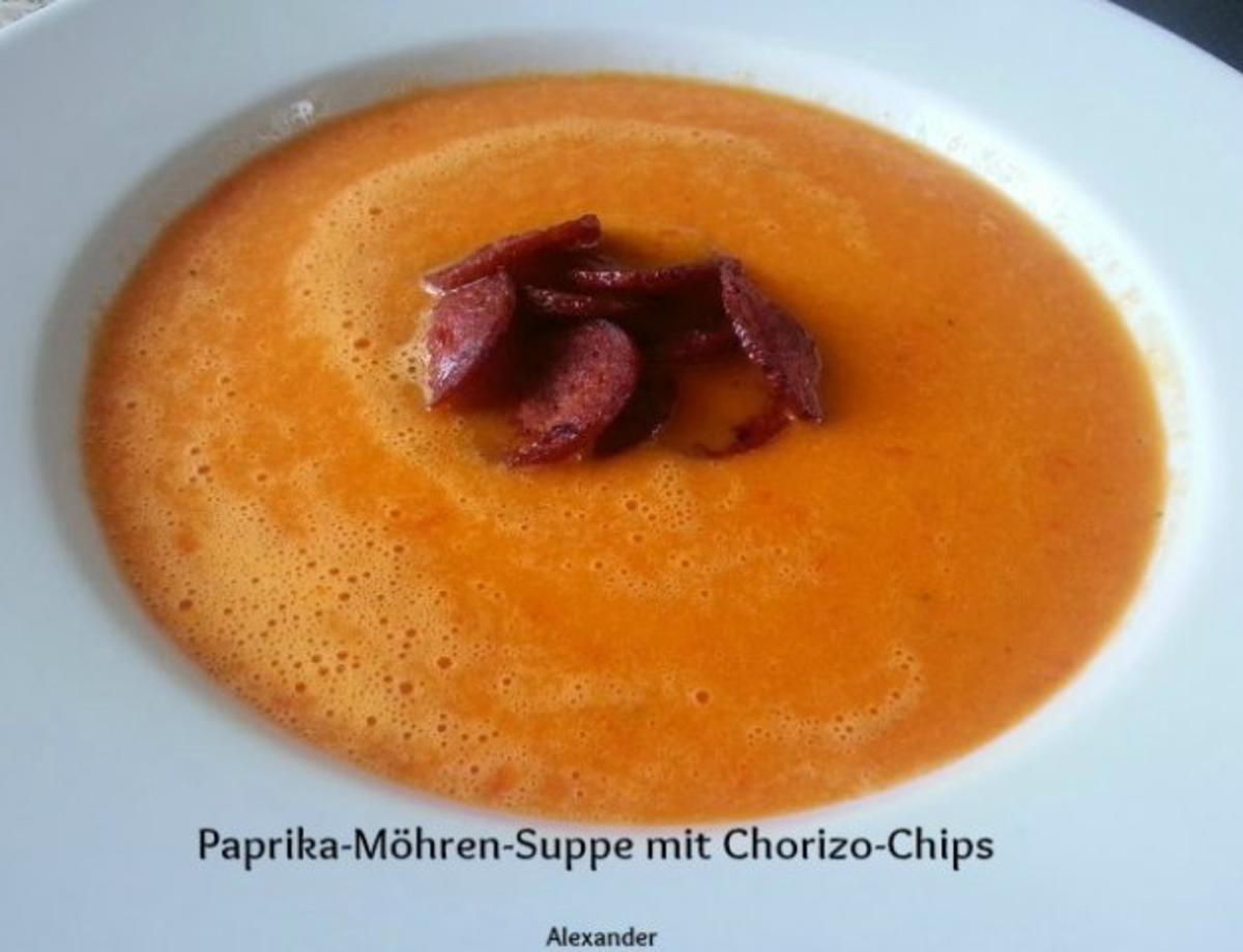 Paprika-Möhren-Suppe mit Chorizo-Chips - Rezept - kochbar.de