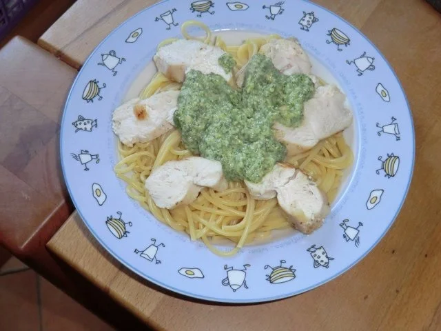 Spaghetti mit Limettenpesto und Hähnchen - Rezept