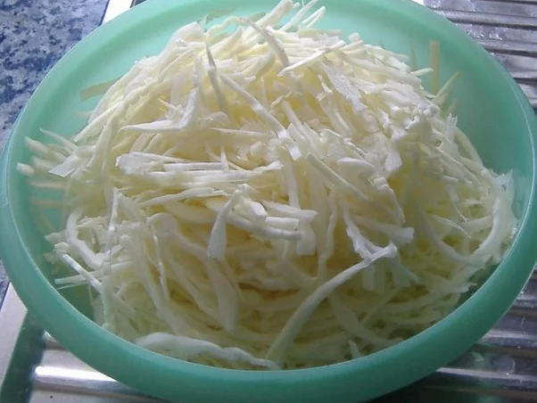 Rezept: Schweinekrustenbraten mit Krautsalat Bild Nr. 2 Schweinekrustenbraten mit Krautsalat - Rezept - Bild Nr. 2