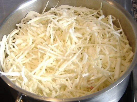 Rezept: Schweinekrustenbraten mit Krautsalat Bild Nr. 4 Schweinekrustenbraten mit Krautsalat - Rezept - Bild Nr. 4