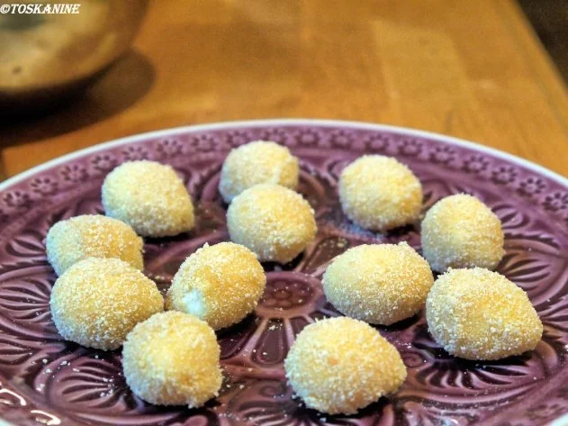 Rezept: Wilder Salat mit frittierten Wachteleiern Bild Nr. 11 Wilder Salat mit frittierten Wachteleiern - Rezept - Bild Nr. 11