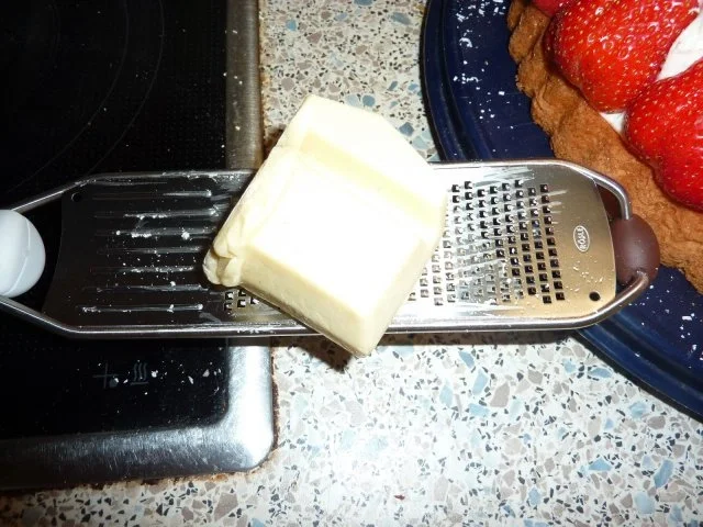 Rezept: Torten: Erdbeertorte mit Schmand Bild Nr. 4 Torten: Erdbeertorte mit Schmand - Rezept - Bild Nr. 4