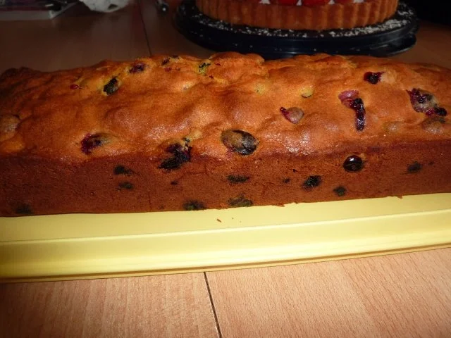 Rezept: Kuchen: Rührkuchen mit Früchten Kuchen: Rührkuchen mit Früchten - Rezept