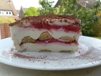 Erdbeer-Tiramisu - Rezept