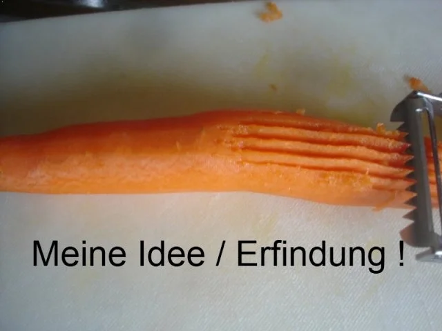 Rezept: Möhren-Zucchini-Blüten-Eintopf Bild Nr. 4 Möhren-Zucchini-Blüten-Eintopf - Rezept - Bild Nr. 4