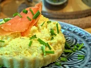 Rezept: Cremige Rรผhrei-Tartelettes mit Lachs Cremige Rรผhrei-Tartelettes mit Lachs - Rezept