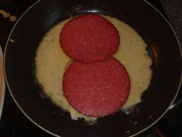 Pfannekuchen mit Salami und Käse - Rezept - Bild Nr. 3