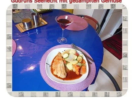 Rezept: Fisch: Seehecht mit gedämpften Gemüse und Tomatensoße Bild Nr. 14 Fisch: Seehecht mit gedämpften Gemüse und Tomatensoße - Rezept - Bild Nr. 14