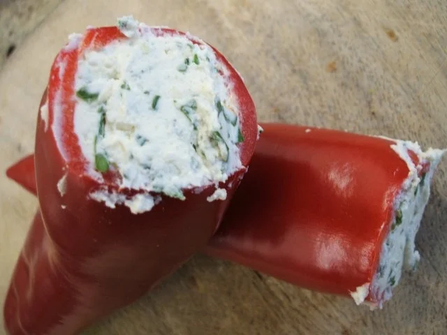 Rezept: Gemüse: Paprika mit Frischkäse Bild Nr. 6 Gemüse: Paprika mit Frischkäse - Rezept - Bild Nr. 6