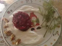 Rote-Beete-Sülzchen mit Schmandsauce - Rezept