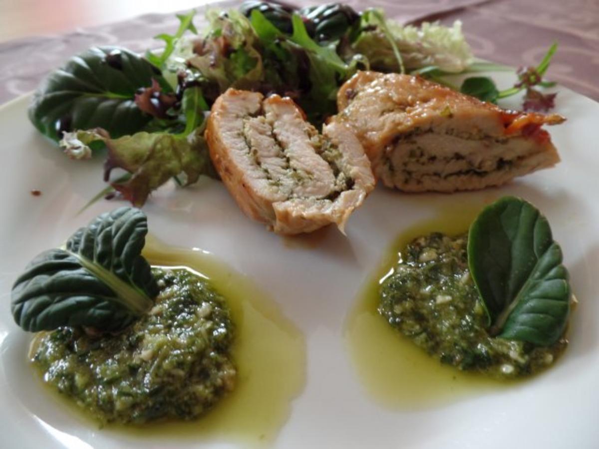 Putenröllchen mit selbstgemachter Pesto - Rezept - kochbar.de