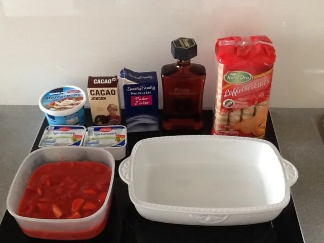 Rezept: Erdbeer-Tiramisu Bild Nr. 4 Erdbeer-Tiramisu - Rezept - Bild Nr. 4