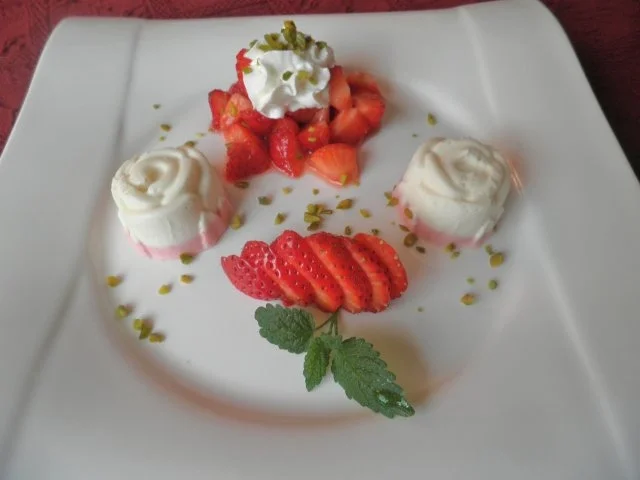 Erdbeer - / Limetten - Eis ... - Rezept - Bild Nr. 12