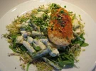Spargel-Mangosalat mit Hähnchenbrustfilet - Rezept