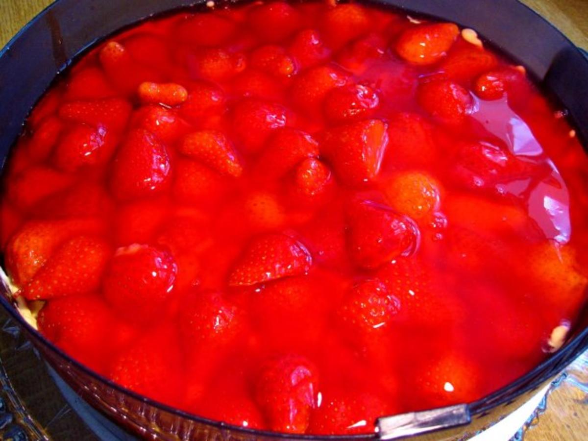 Erdbeer-Torte - Rezept - Bild Nr. 2