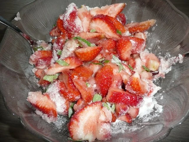 Rezept: Konfitüre : Erdbeere + Ananas Konfitüre : Erdbeere + Ananas - Rezept