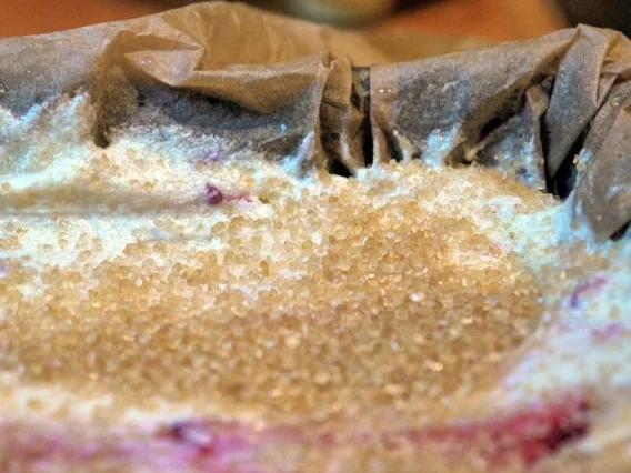 Créme-Fraiche-Kuchen mit Himbeeren - Rezept - Bild Nr. 7