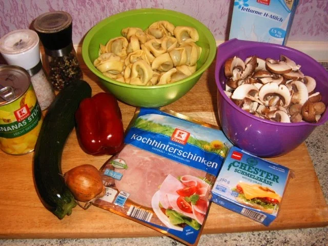 Rezept: Tortellini-Gemüse -Pfanne Bild Nr. 2 Tortellini-Gemüse -Pfanne - Rezept - Bild Nr. 2