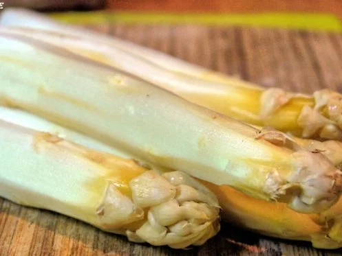 Ofenspargel mit Petersiliensauce und Kokos-Hähnchenschnitzel - Rezept - Bild Nr. 2