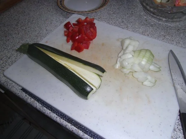 Rezept: Hähnchenbrust an Gemüsepfanne Bild Nr. 4 Hähnchenbrust an Gemüsepfanne - Rezept - Bild Nr. 4