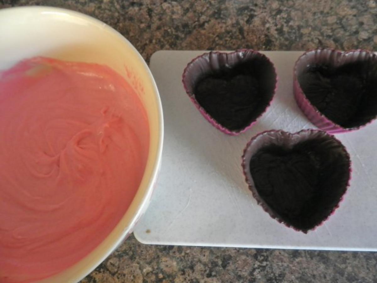 Schokoladen - Herzen mit Himbeer - Mousse - Füllung ... - Rezept - Bild Nr. 5
