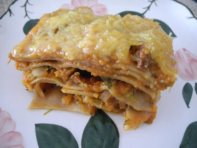 Rezept: Vegan : Vollkorn - Lasagne mit veganem Käse Bild Nr. 15 Vegan : Vollkorn - Lasagne mit veganem Käse - Rezept - Bild Nr. 15