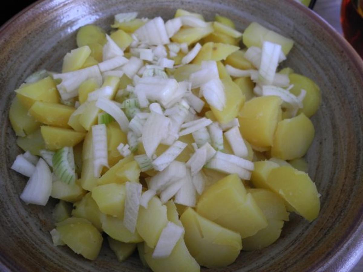 Zwiebel - Seitan  mit schwäbischem warmen Kartoffelsalat - Rezept - Bild Nr. 9