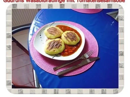 Kartoffeln: Wasabi-Bratlinge mit Tomaten-Sesamsoße - Rezept - Bild Nr. 13