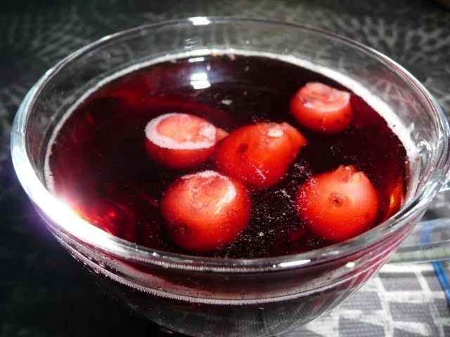 Rezept: Amaretto - Bowle aus der Pfalz. Amaretto - Bowle aus der Pfalz. - Rezept