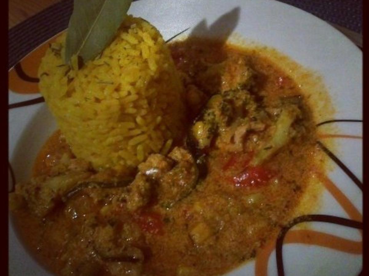 Putengeschnetzeltes mit Gemüsesauce und Reis - Rezept - kochbar.de