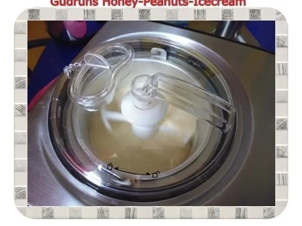 Eis: Honey-Peanuts-Icecream - Rezept - Bild Nr. 5