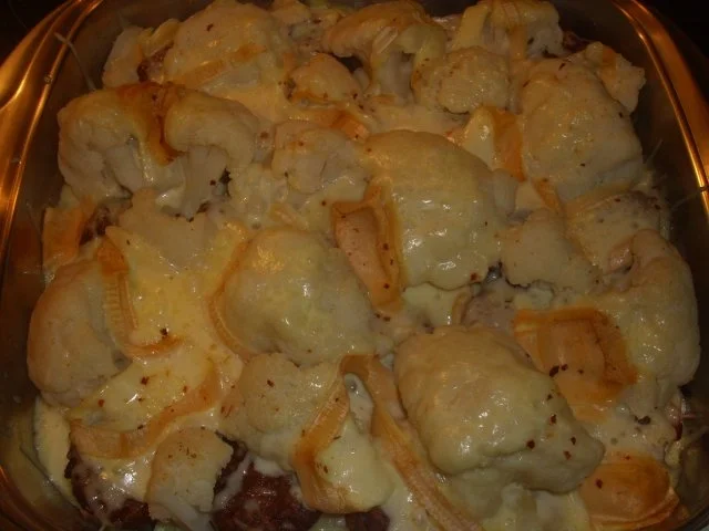 Rezept: Frikadellen-Blumenkohl Auflauf Frikadellen-Blumenkohl Auflauf - Rezept