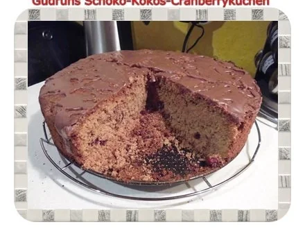 Rezept: Kuchen: Schoko-Kokos-Cranberrykuchen Bild Nr. 2 Kuchen: Schoko-Kokos-Cranberrykuchen - Rezept - Bild Nr. 2