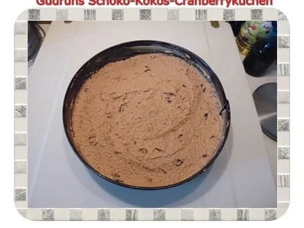 Rezept: Kuchen: Schoko-Kokos-Cranberrykuchen Bild Nr. 8 Kuchen: Schoko-Kokos-Cranberrykuchen - Rezept - Bild Nr. 8
