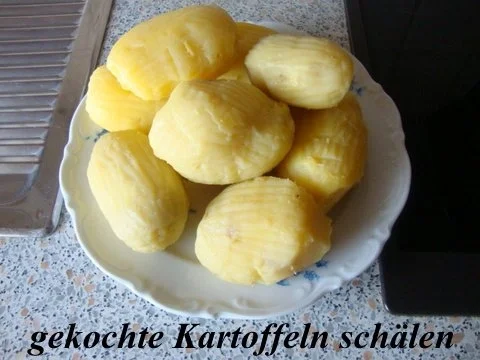 Rezept: Sahnegratin mit Münsterkäse und Röstzwiebeln Bild Nr. 2 Sahnegratin mit Münsterkäse und Röstzwiebeln - Rezept - Bild Nr. 2