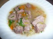 Graupensuppe mit Rindfleischeinlage. - Rezept